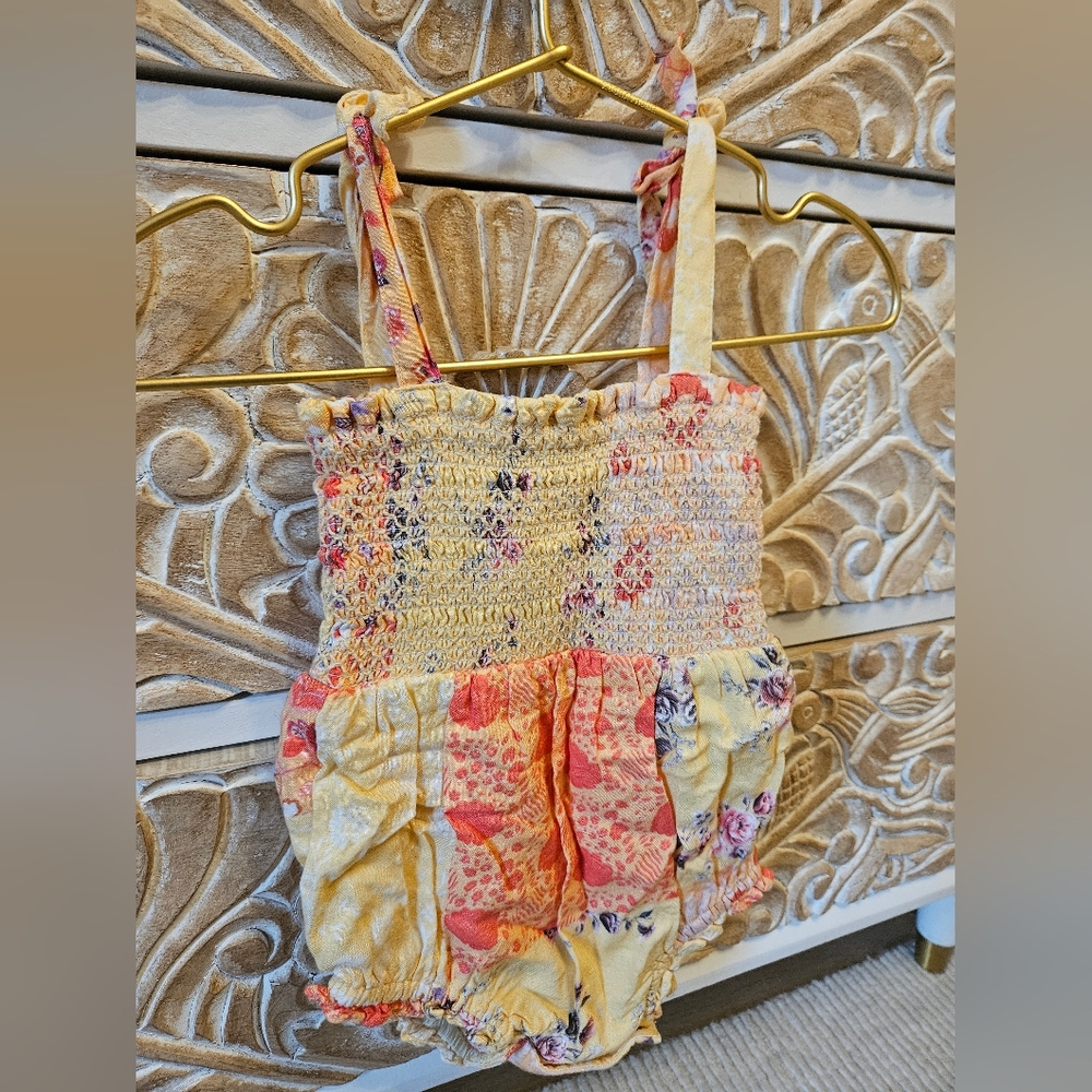 JessaKae Yellow Floral Baby Romper 6-9 Months NWOT